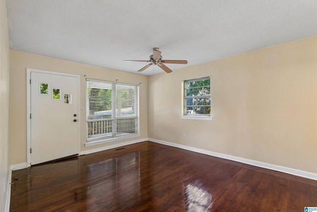 1128 ROBERT E LEE STREET, Leeds, AL 35094