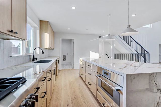 2009 Blossom Lane, Redondo Beach, CA 90278