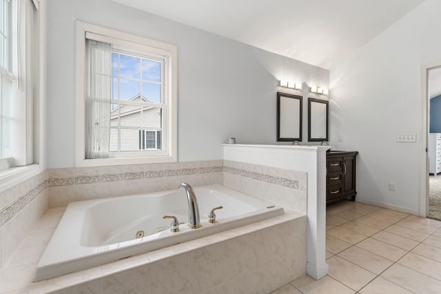 20 Vale Drive, South Burlington, VT 05403