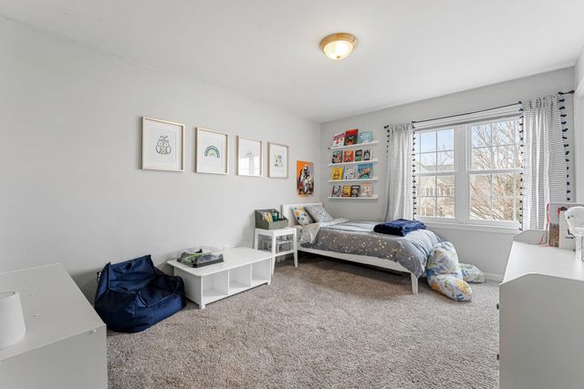20 Vale Drive, South Burlington, VT 05403