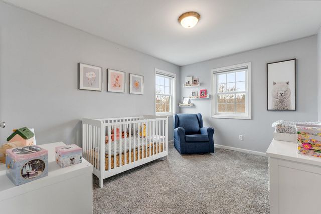 20 Vale Drive, South Burlington, VT 05403