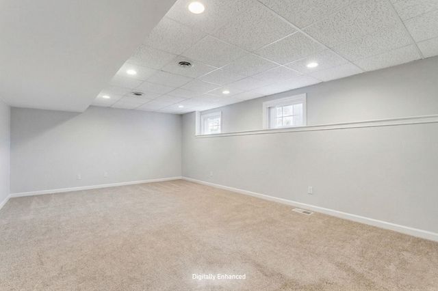 20 Vale Drive, South Burlington, VT 05403