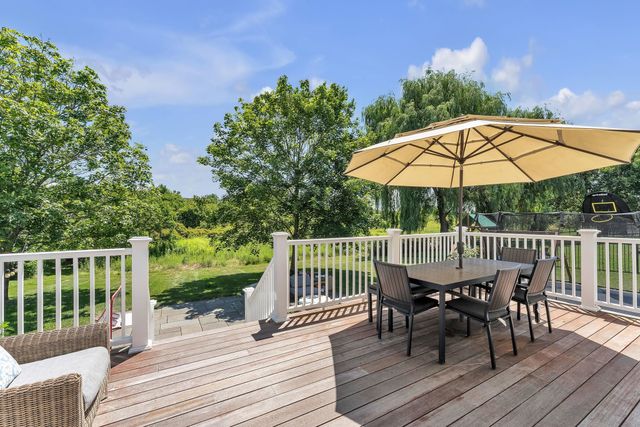 20 Vale Drive, South Burlington, VT 05403