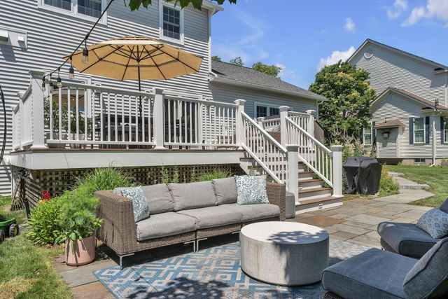 20 Vale Drive, South Burlington, VT 05403