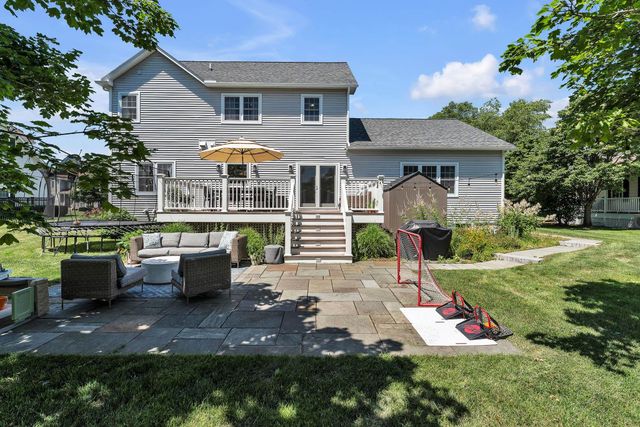 20 Vale Drive, South Burlington, VT 05403