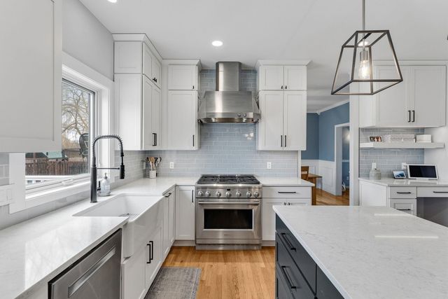 20 Vale Drive, South Burlington, VT 05403