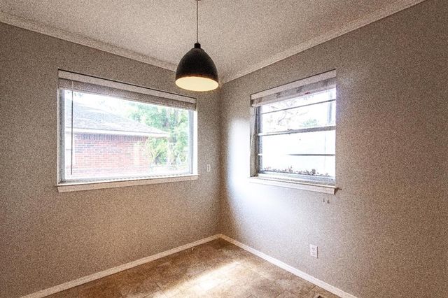 205 E 30th Street, Edmond, OK 73013