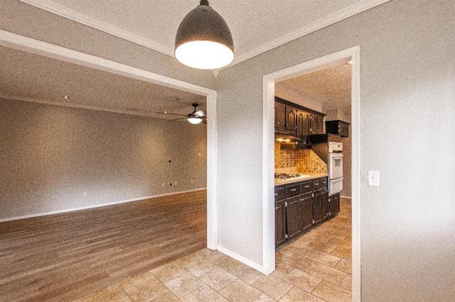 205 E 30th Street, Edmond, OK 73013