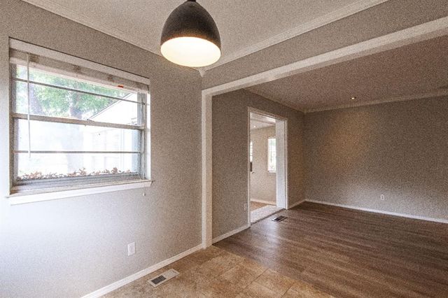 205 E 30th Street, Edmond, OK 73013