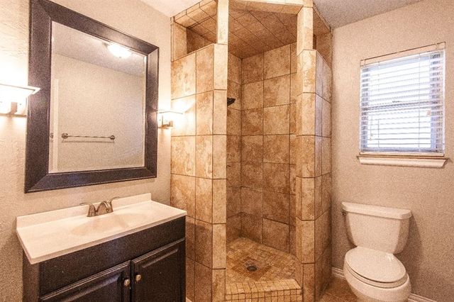 205 E 30th Street, Edmond, OK 73013