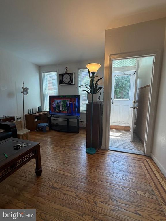 623 FERNON ST, PHILADELPHIA, PA 19148 — photo 4