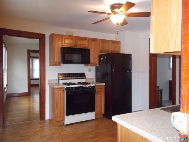 42 Holbrook Place 2, Ansonia, CT 06401