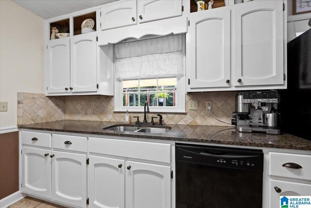 132 ACRILANE DRIVE, Trussville, AL 35173