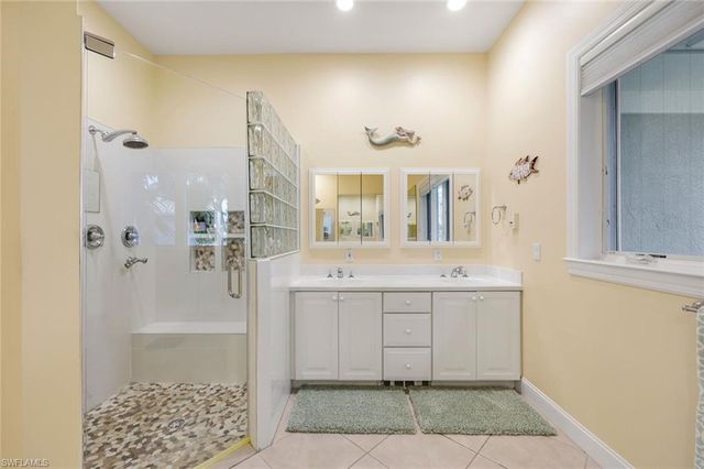 60 Covewood CT, Marco Island, FL 34145