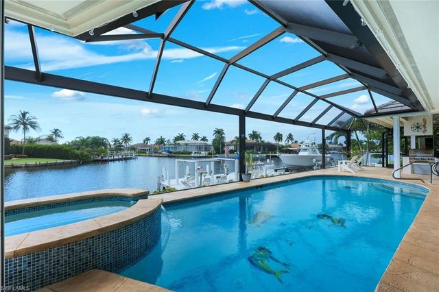 60 Covewood CT, Marco Island, FL 34145