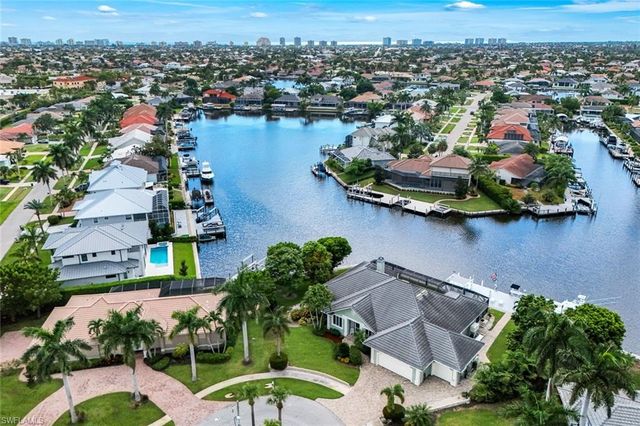 60 Covewood CT, Marco Island, FL 34145