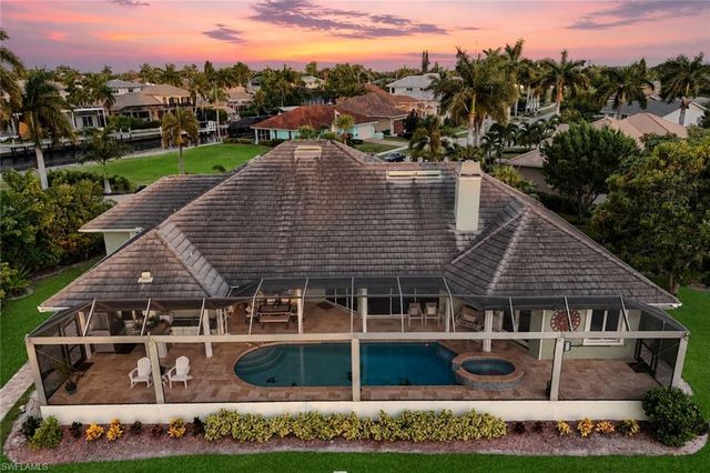 60 Covewood CT, Marco Island, FL 34145