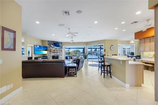 60 Covewood CT, Marco Island, FL 34145