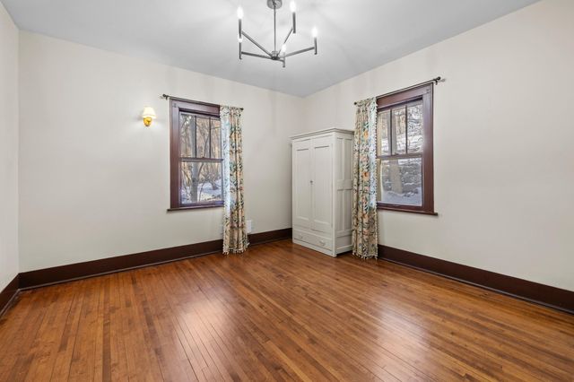 700 Point Douglas Road S, Saint Paul, MN 55119