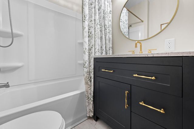 700 Point Douglas Road S, Saint Paul, MN 55119