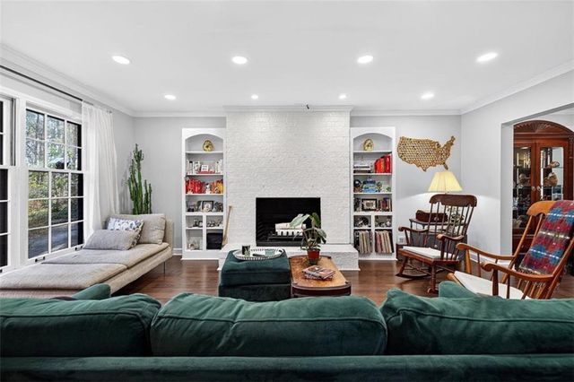 571 Tahoe Circle, Stone Mountain, GA 30083