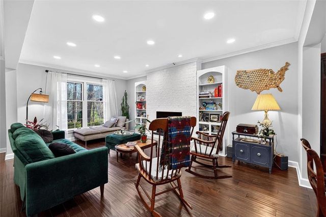 571 Tahoe Circle, Stone Mountain, GA 30083