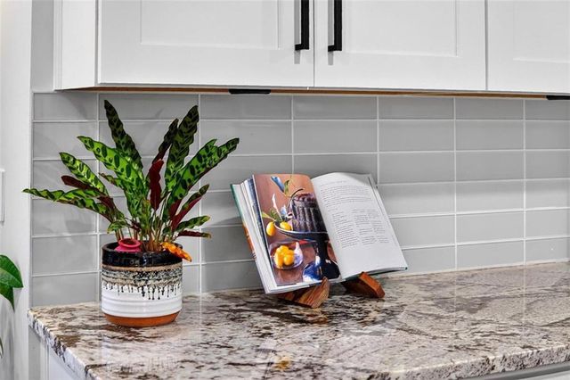 571 Tahoe Circle, Stone Mountain, GA 30083