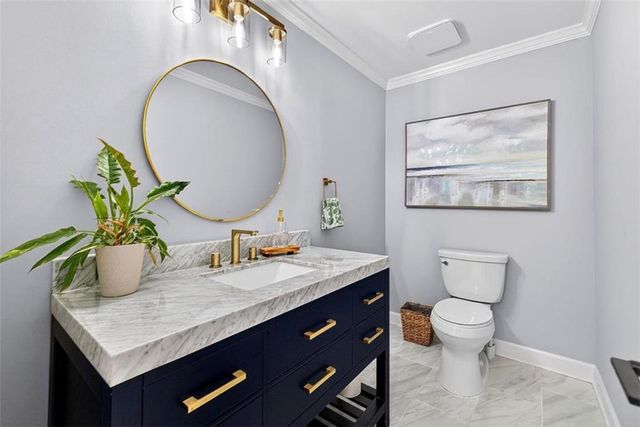 571 Tahoe Circle, Stone Mountain, GA 30083