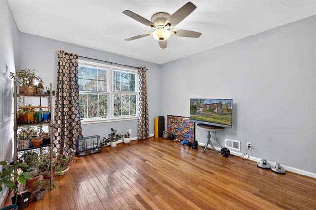 571 Tahoe Circle, Stone Mountain, GA 30083