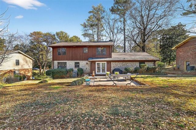 571 Tahoe Circle, Stone Mountain, GA 30083