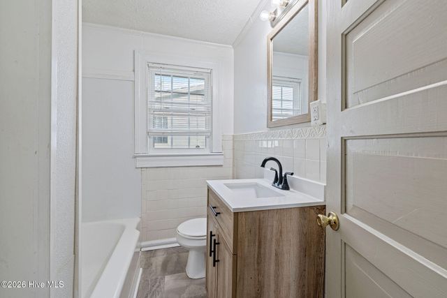 302 S Johnson Street, Mount Olive, NC 28365