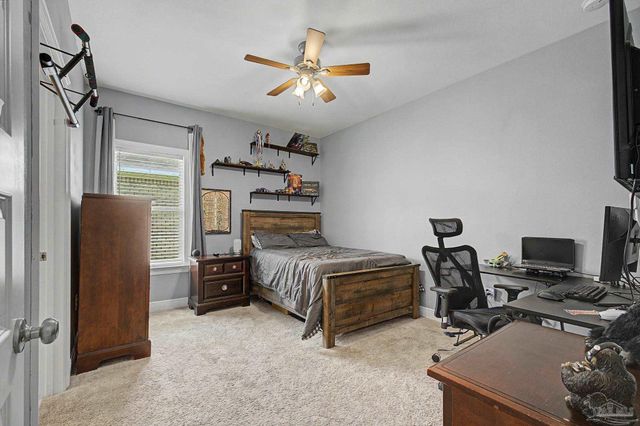 8967 Eureka St, Milton, FL 32583