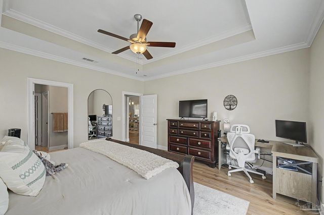 8967 Eureka St, Milton, FL 32583