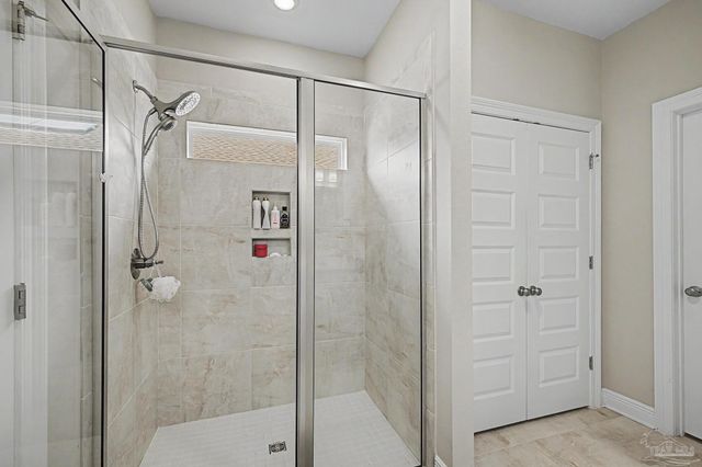 8967 Eureka St, Milton, FL 32583