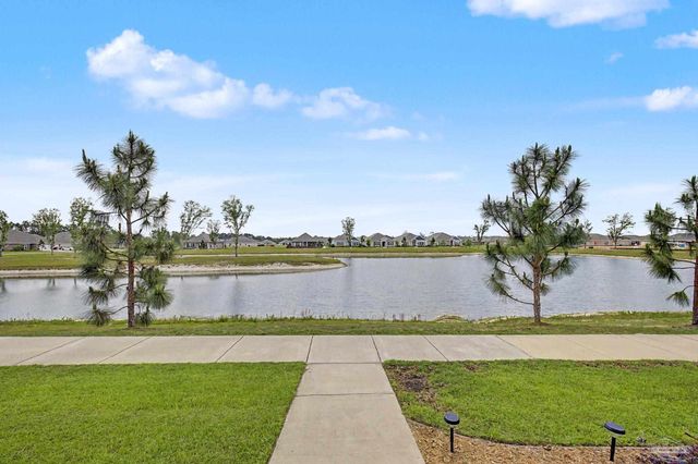 8967 Eureka St, Milton, FL 32583