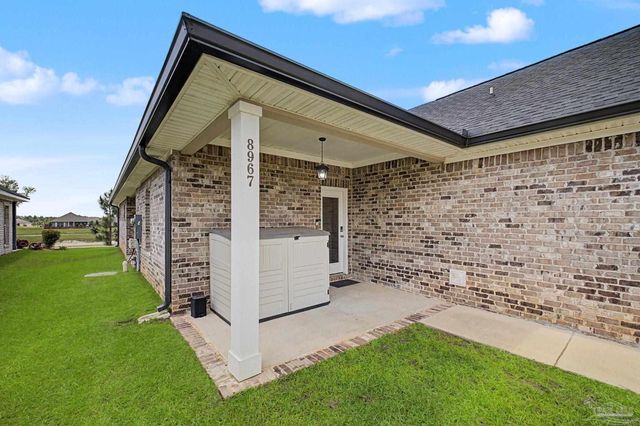 8967 Eureka St, Milton, FL 32583
