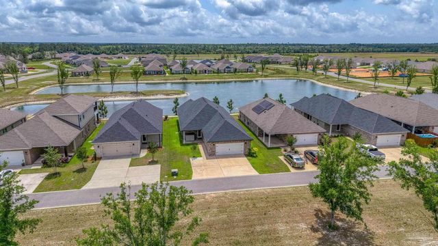 8967 Eureka St, Milton, FL 32583
