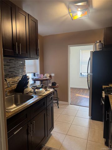 37-27 86th Street 1M, Jackson Heights, NY 11372