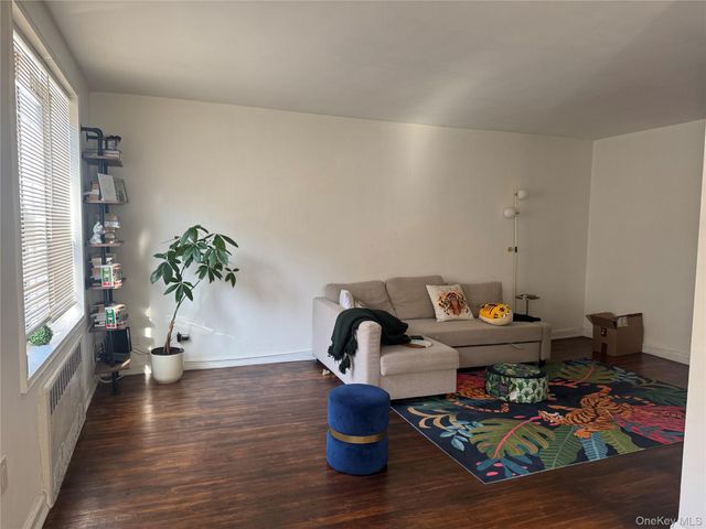 37-27 86th Street 1M, Jackson Heights, NY 11372