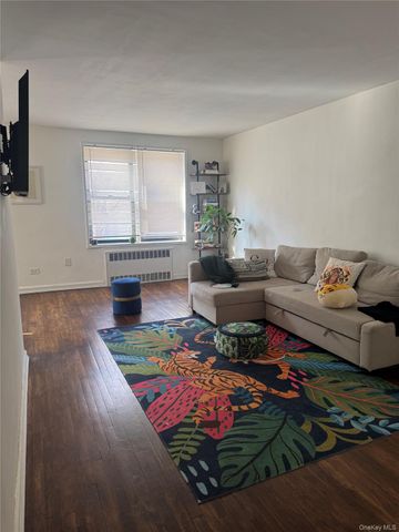 37-27 86th Street 1M, Jackson Heights, NY 11372