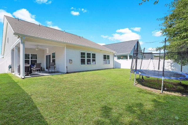 568 Canborough Lane, Murrells Inlet, SC 29576