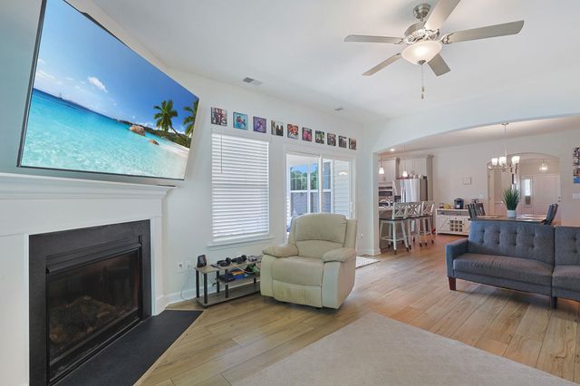 568 Canborough Lane, Murrells Inlet, SC 29576