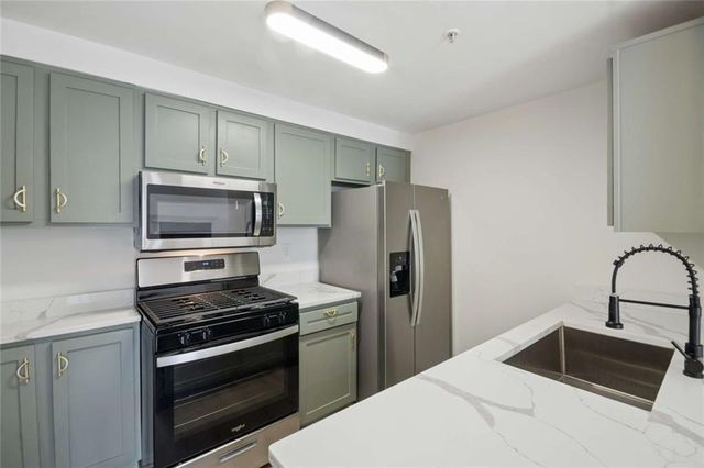 1466 Keys Crossing Drive NE, Brookhaven, GA 30319