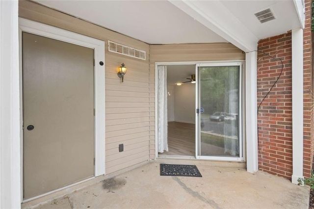 1466 Keys Crossing Drive NE, Brookhaven, GA 30319