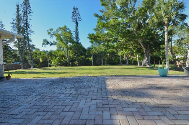 1733 HUDSON STREET, Englewood, FL 34223