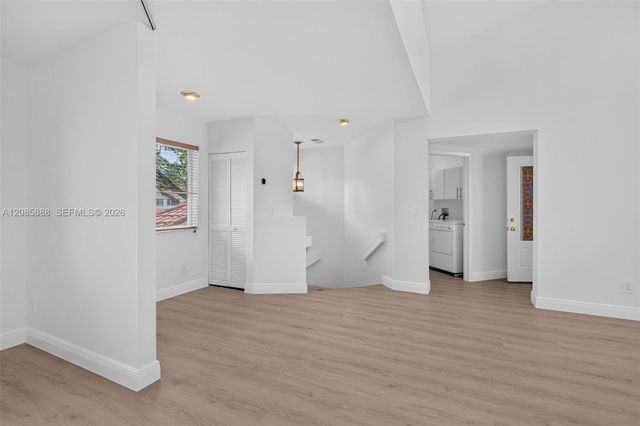 9275 NW 9th Court 9275, Plantation, FL 33324