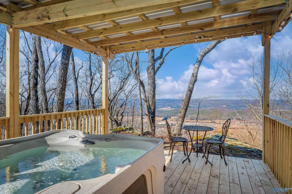 3691 Citadel Rock Road, Fort Payne, AL 35967