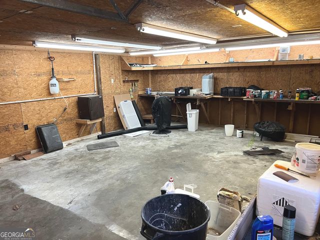 12 E 4th Street, Aragon, GA 30104