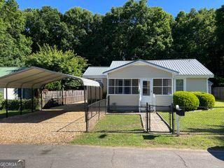 12 E 4th Street, Aragon, GA 30104