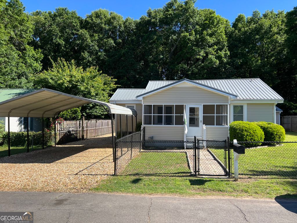 12 E 4th Street, Aragon, GA 30104